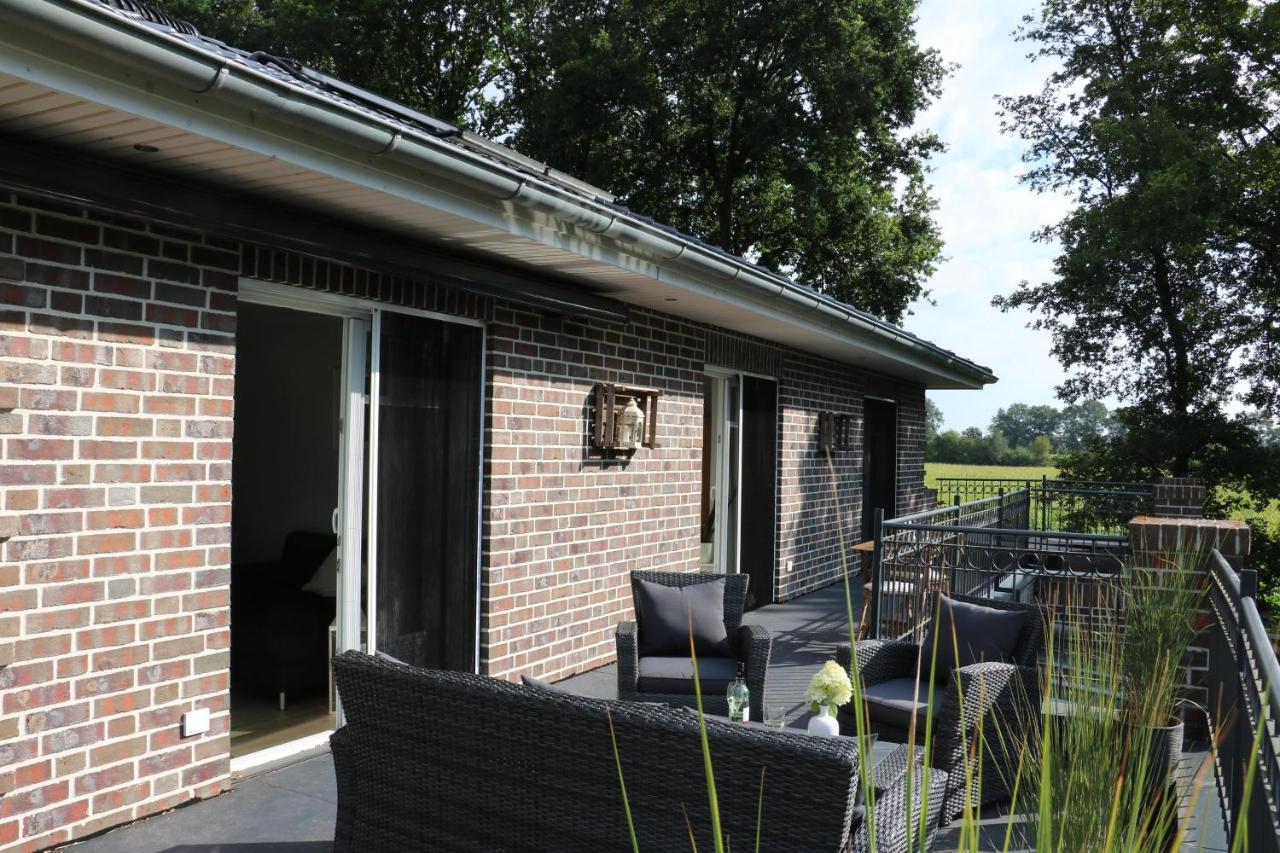 Ferienwohnung Am Schippstroth Wiefelstede Ngoại thất bức ảnh
